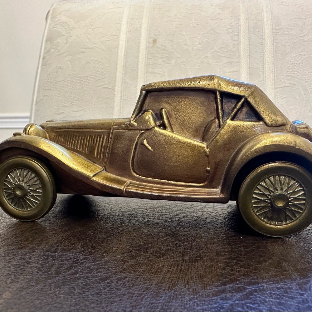 Vintage 1953 MG Antique Metal Car Coin Bank 1974 Banthrico USA